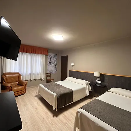Hotel Joan Canejan-2