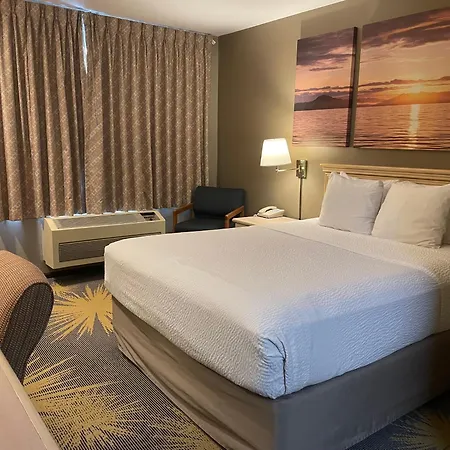 Days Inn By Wyndham Seatac Airport-3