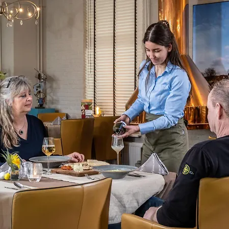 Best Western Plus Hotel Restaurant Aduard-3