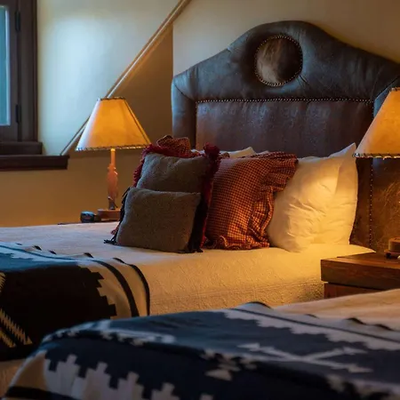 Sheridan Inn - Best Western Signature Collection-2