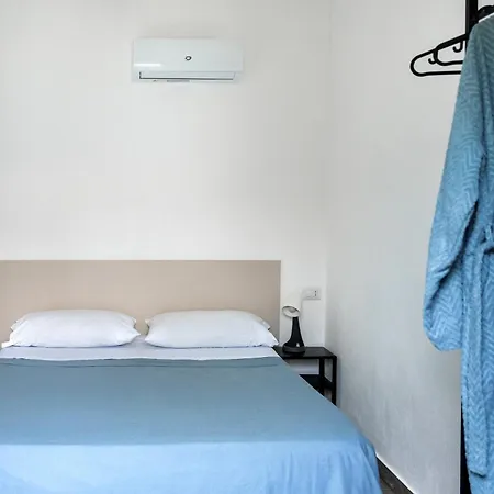 Villaggio Camping Poseidon - Bungalows & Rooms With Sea View In Nature-3