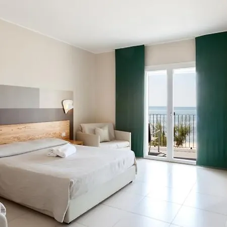 Hotel la Spiaggia-2