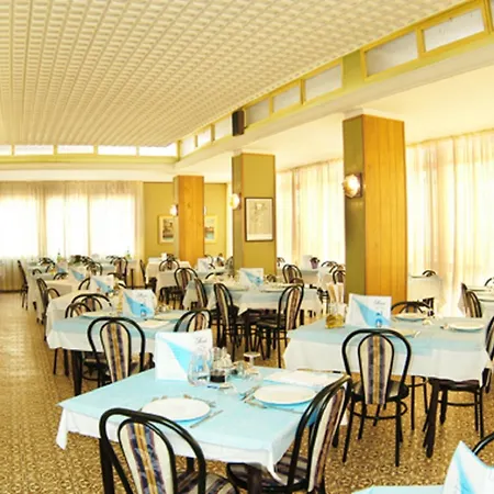 Hotel Welt-2
