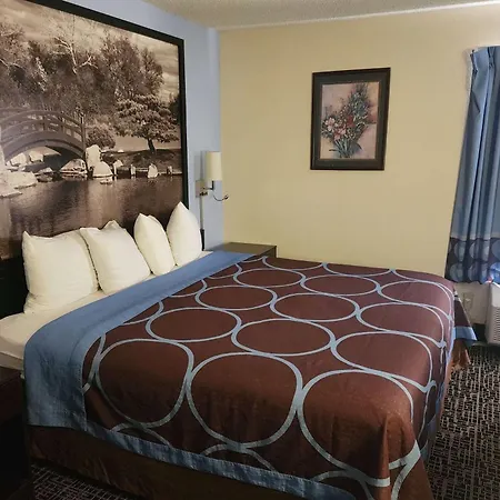 Super 8 By Wyndham Galesburg-3
