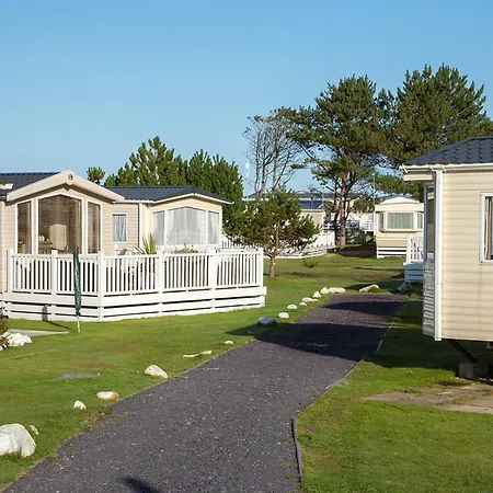 Barmouth Bay Holiday Park By Away Resorts-3
