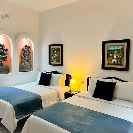 Hotel Camino Maya-3