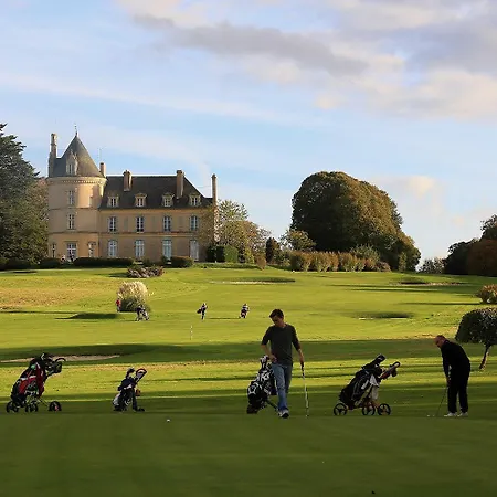 Chateau De Boisgelin - Hotel & Restaurant Mathieu Kergourlay-2