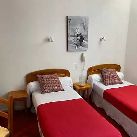Hotel Les Marronniers-3