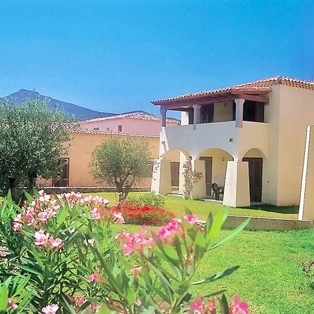 Marina Beach Residence With Private Beach In Marinella-2
