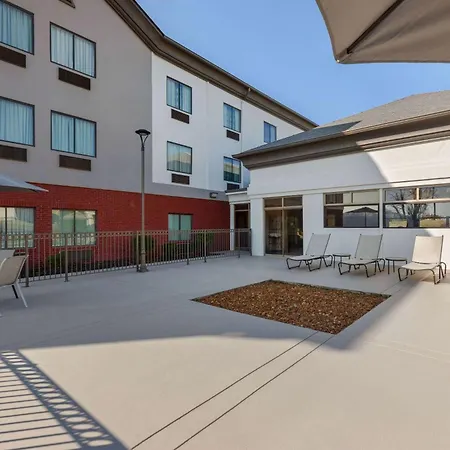 La Quinta By Wyndham Loudon-3