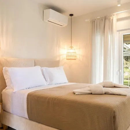 Hotel Mikros Paradisos-2