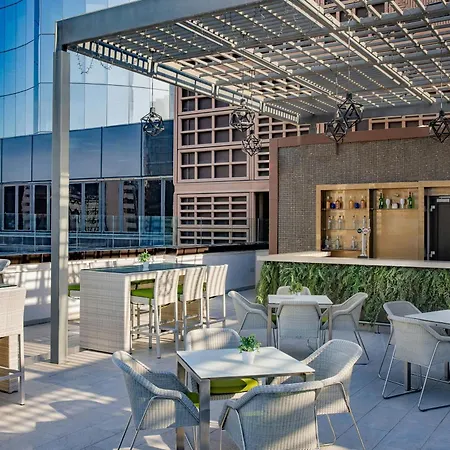 Courtyard By Marriott World Trade Center, Abu Dhabi-2