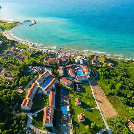 Angela Beach Hotel & Apts-3