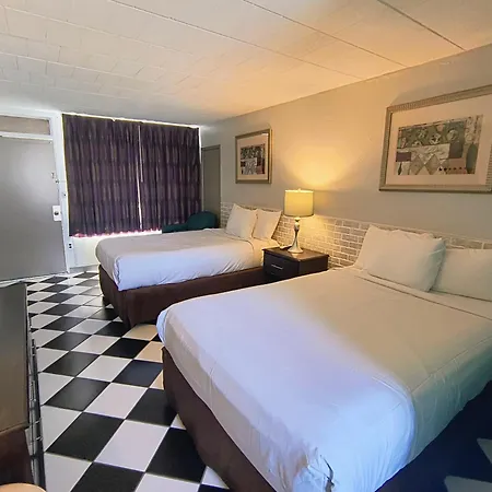 Monaco Motel - Wildwood Beach & Boardwalk-3