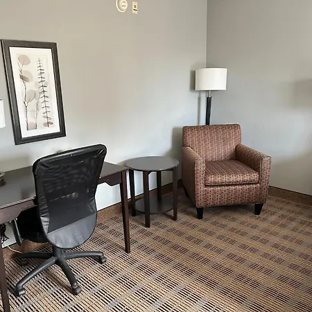 Americinn By Wyndham Ottumwa-3