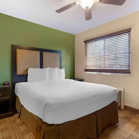 Extended Stay America Select Suites - Orlando - Lake Mary - 1040 Greenwood Blvd-3