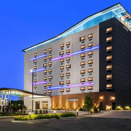 Aloft Chicago Schaumburg-2