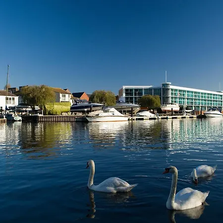 Captain'S Club Hotel & Spa-2