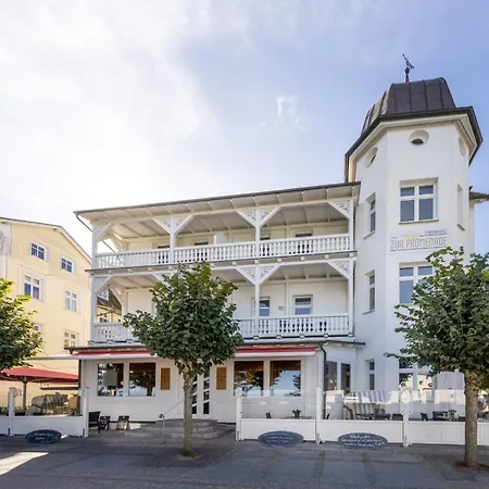 Strandhotel zur Promenade-3
