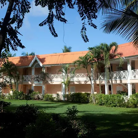 Coco Reef Resort & Spa-2