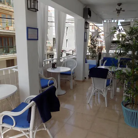Hostal Villa Maruja-2