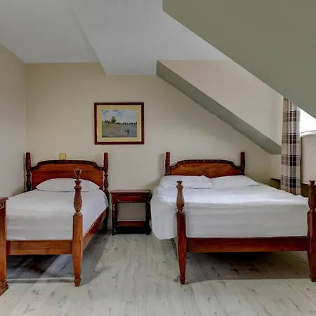Empire Hotel-2