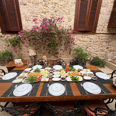White Garden Hotel-Adult Only-3