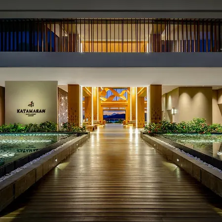 Katamaran Hotel & Resort Komodo-3