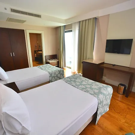 Ramada Plaza Antalya-2