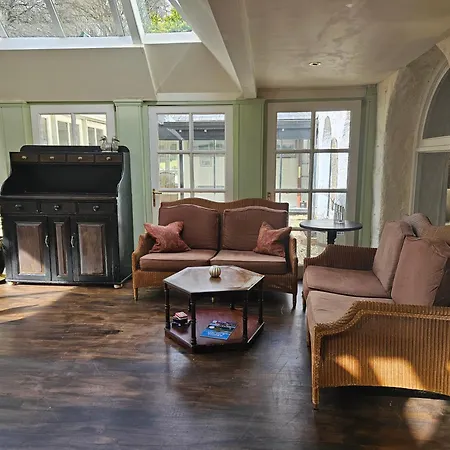 Taychreggan, Signature Collection By Eight Continents-3
