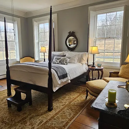 Peach Grove House-2