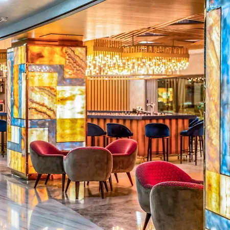 Royal Wings Hotel-2