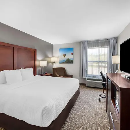 Clarion Pointe Apex - Holly Springs-2