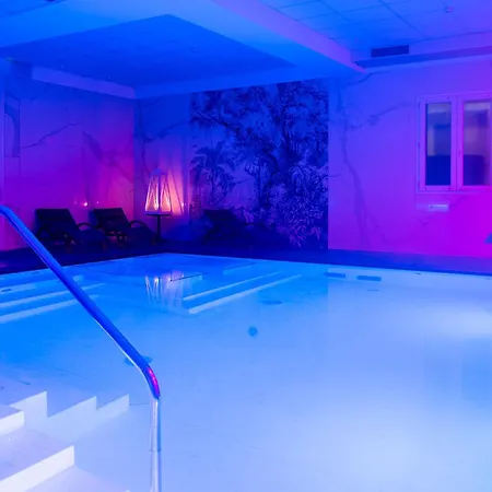 Hotel Formula Int. & Puravita Spa-2