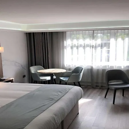 Best Western Premier Heronston Hotel&Spa-2