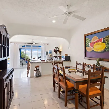Del Sol Beachfront-2