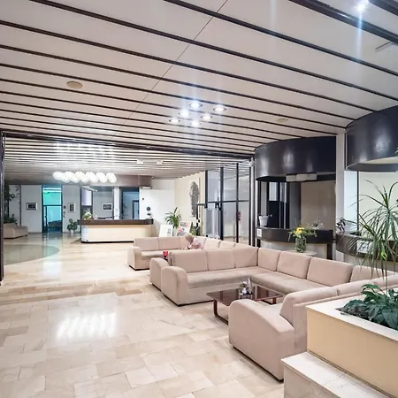 Hotel Issa-3