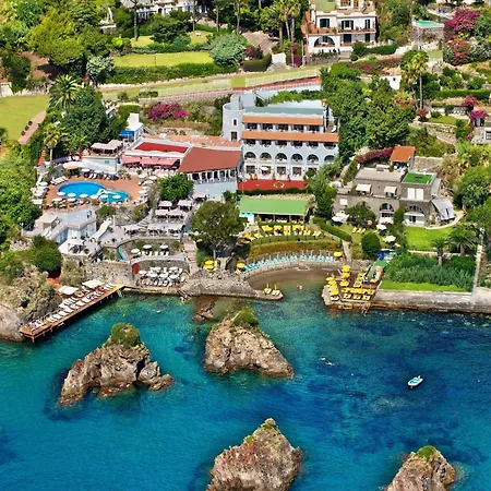 Strand Hotel Delfini-2