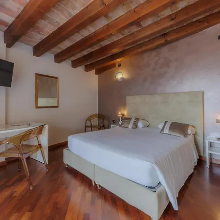 Hotel Degli Oleandri-3