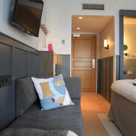 Graensoe Slott Hotel & Spa-3