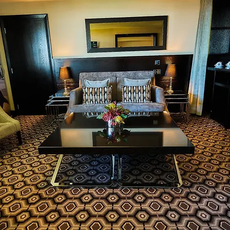 The Vincent Hotel-2