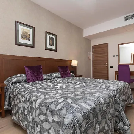 Hotel Cinca-3