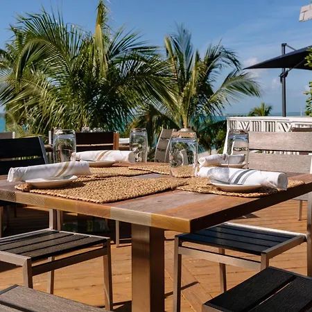 Romora Bay Resort & Marina-2