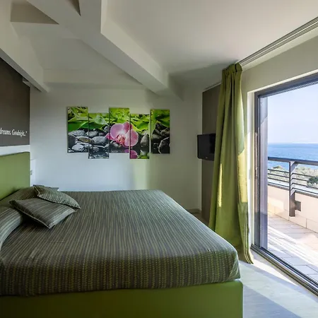 Hotel Ideal-3