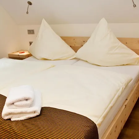 Suitenhotel Idyll Heckenrose-2