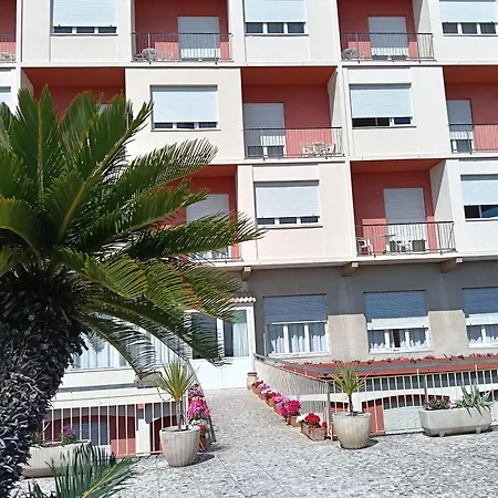 Hotel Robinia-2