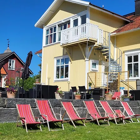 Hotell Floras Traedgard-2