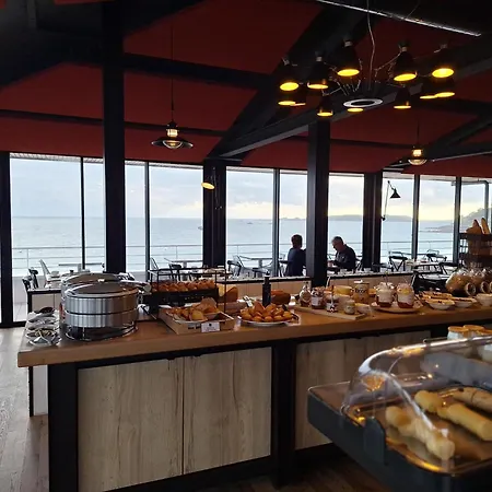 Grand Hotel Perros-Guirec-2