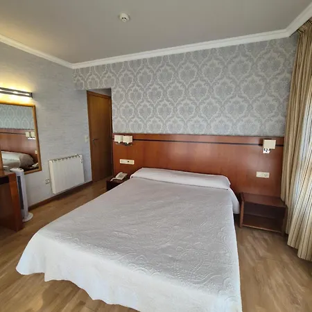 Hotel Hhb Pontevedra Confort-2