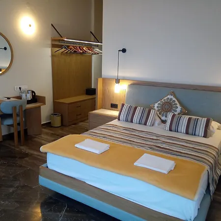 Horizon Beach Hotel-2